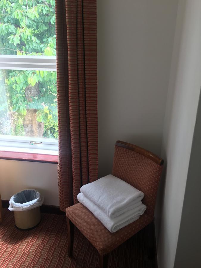 Winston Manor Guesthouse Rooms Churchill  Exteriör bild